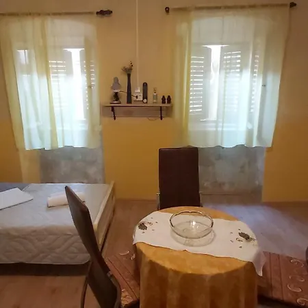 Room-ivann