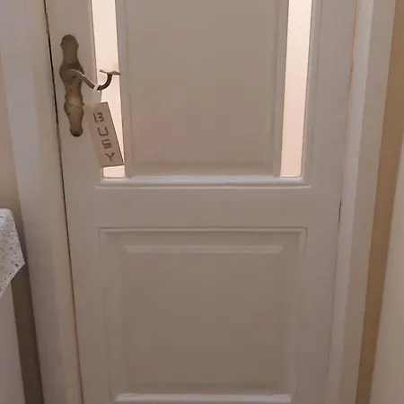 Auberge de jeunesse Room-ivann *