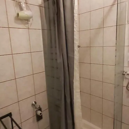 Auberge de jeunesse Room-ivann *
